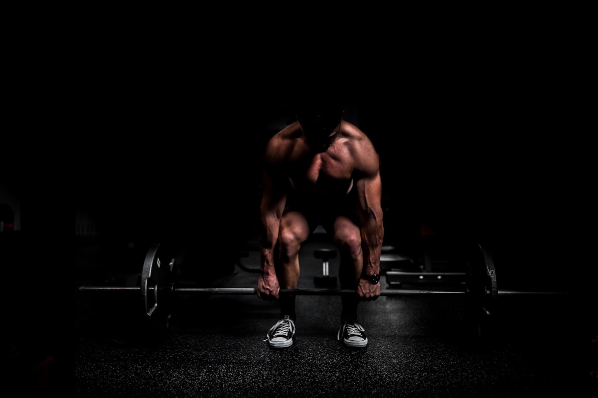 Compound movement exercise execution with proper form